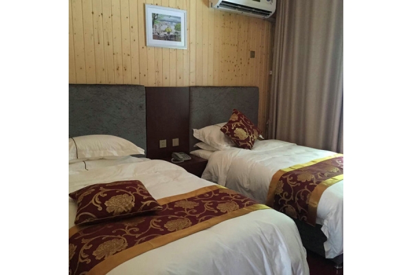 临安度假酒店房间实景图