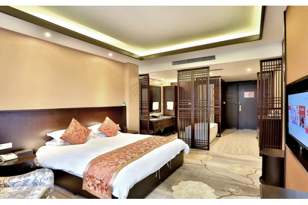 豪华大床房06