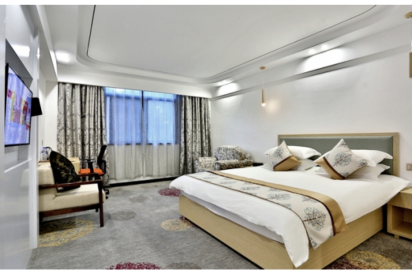 豪华大床房11