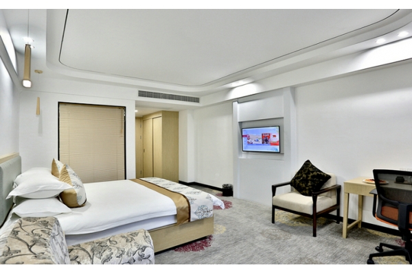 高级大床房05